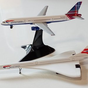 Lote de 2 Aviones a Escala Herpa: Concorde y Boeing 757-200 British Airways - imagen 2
