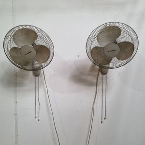 Juego de 2 Ventiladores de Pared James con Rejilla Protectora - imagen 1