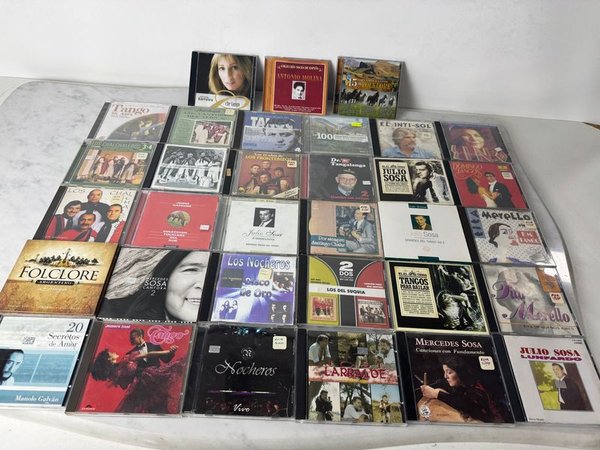 Colección de 33 CDs de Tango y Folklore - imagen 1