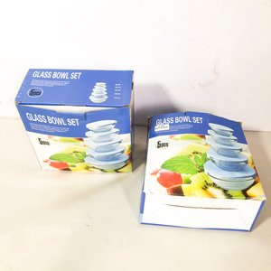 Dos Juegos de Bowls de Vidrio con Tapa Plástica - imagen 2
