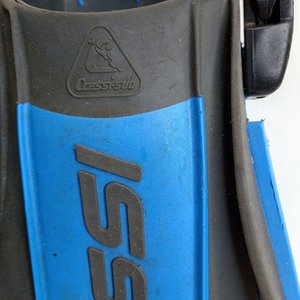 Kit de Snorkel: Cuchillo Muela, Patas de Rana Cressi Frog, Máscara y Tubo - imagen 8