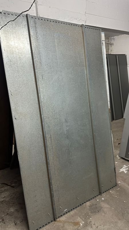 3 paneles de chapa con botonera nueva - imagen 4