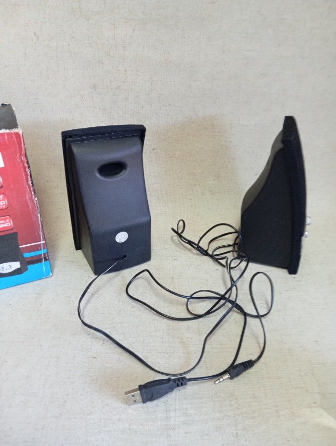 Parlantes para computadora - Pares de altavoces nuevos - imagen 5