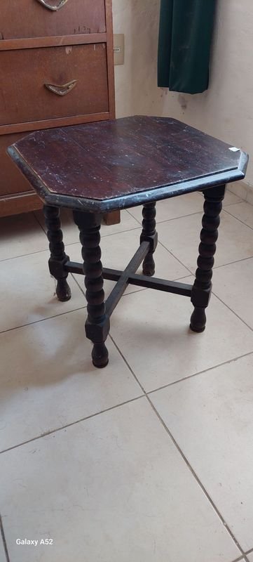 Banqueta estilo jacobina de madera - imagen 4