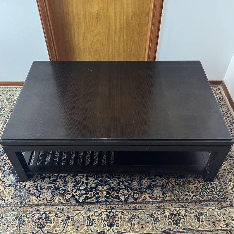 Mesa ratona en madera color tabaco con estante inferior - imagen 6