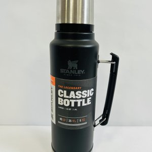 Termo Stanley Classic Bottle Negro 1.4 Litros - imagen 2