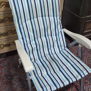 Sillón Plegable de Exterior con Diseño Rayado - imagen 2