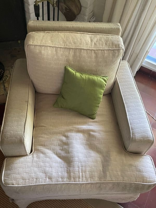 Sillon Comedore en Excelente Estado - imagen 1