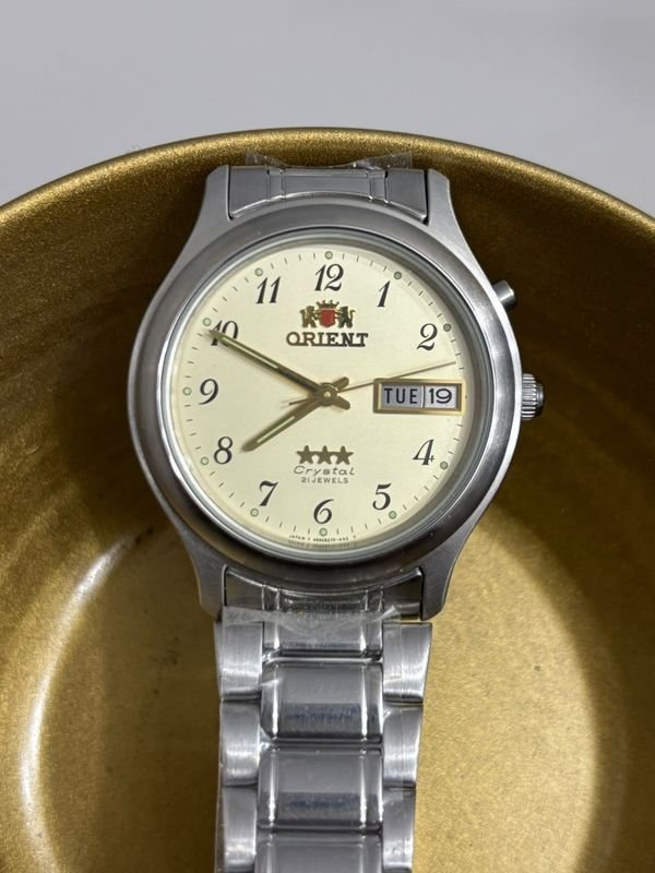 Reloj Orient 3 Estrellas Automático Acero Inoxidable Esfera Dorada