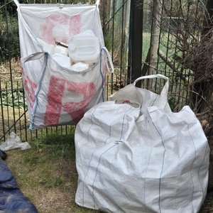 2 Bolsones big Bag capacidad 1000kg Para Escombro o residuos - De Tejido Polipropileno con 4  Asas Reforzadas en las esquina Para su traslado o elevación por maquina o autolevador. - imagen 6