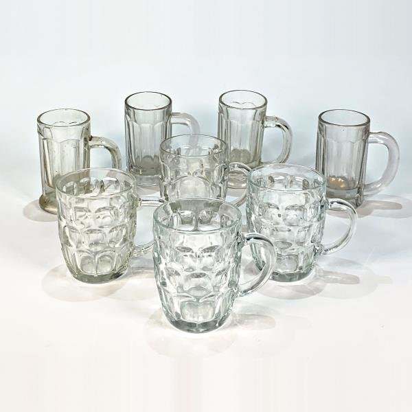 Juego de 8 Vasos Cerveceros de Vidrio Transparente con Cuerpo Prensado