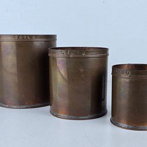 Juego de 3 Jarras de Medidas Antiguas en Cobre - imagen 2