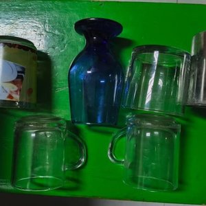 Juego de Tazas y Jarro de Vidrio y Metal - imagen 2