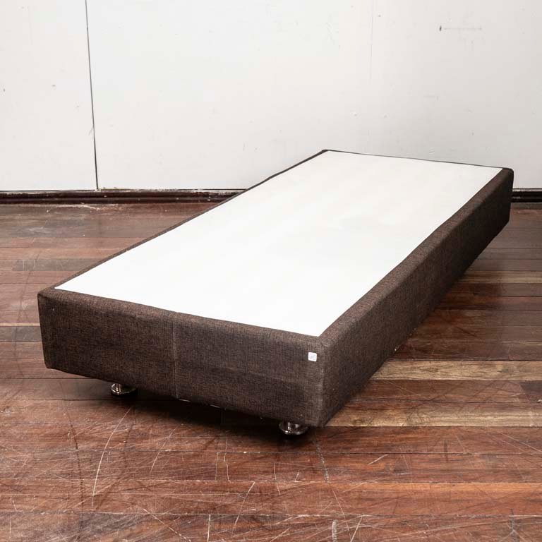 Item 2113930 - Image 0