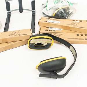 Lote de 6 Soportes para Laptop y 4 Protectores Auditivos - imagen 2
