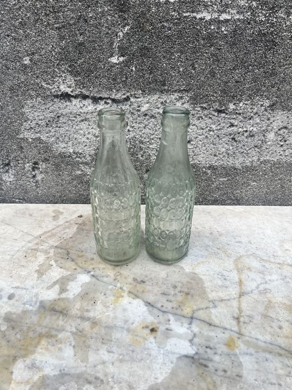 Dos botellas de URRETA en excelente condición - imagen 5