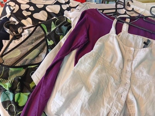 Ropa de dama variada y elegante - imagen 2