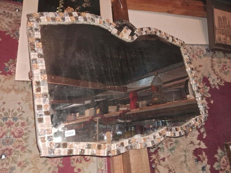 Espejo de pared artesanal con marco decorado con mosaicos - imagen 3