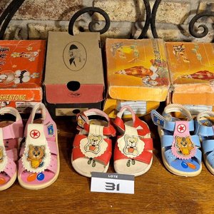 Lote de 7 Sandalias Infantiles: Varios Modelos, Colores y Talles - imagen 3