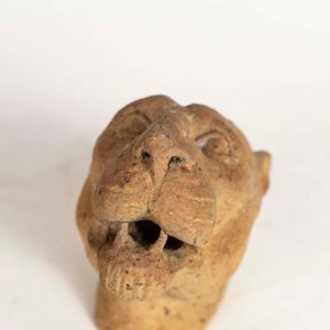 Escultura Gótica Cabeza de Gárgola de Cerámica - imagen 2