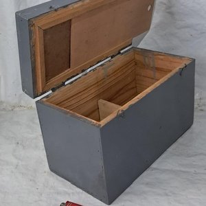 Valija Antigua de Pesca en Madera - imagen 1