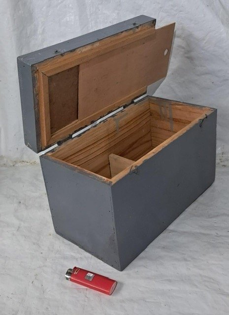 Valija Antigua de Pesca en Madera
