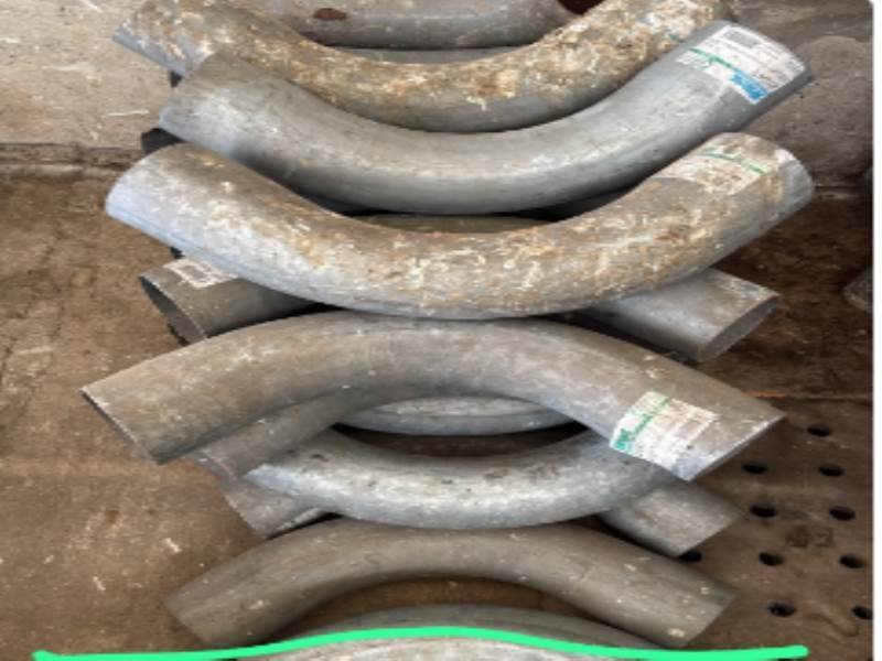 Curvas Galvanizadas de 128mm para Instalaciones
