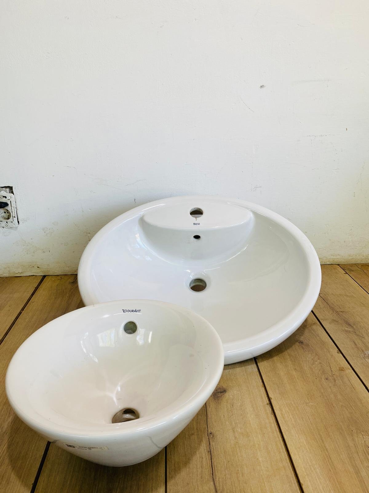 Item lote-x2-bachas-redondas-diferentes-color-blanco-2 - Image 2