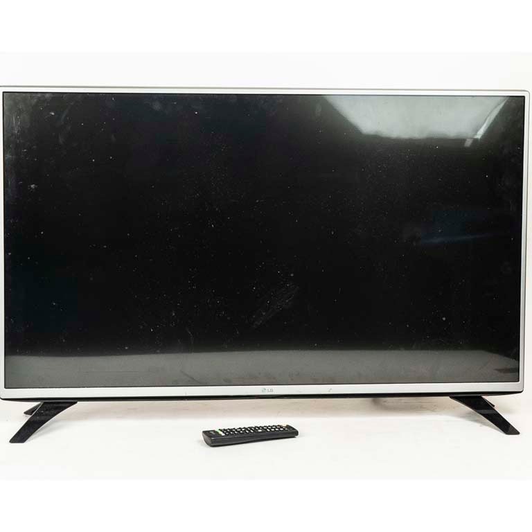 Televisor LG de 42 Pulgadas con Control Remoto