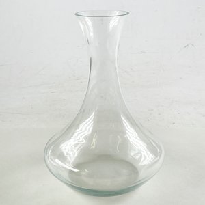 Lote siguiente: Botellon hialino 26 cm