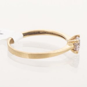 Anillo de Oro 18k con Circonia Talla 17.5 mm - imagen 2