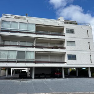 Edificio de apartamentos en venta en primera línea de playa - imagen 1