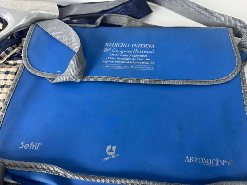 Bolsos para Medicina en buen estado - imagen 4