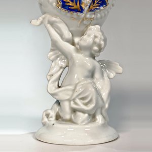 Mate Isabelino de Porcelana con Querubín y Flores - 18 cm - imagen 4