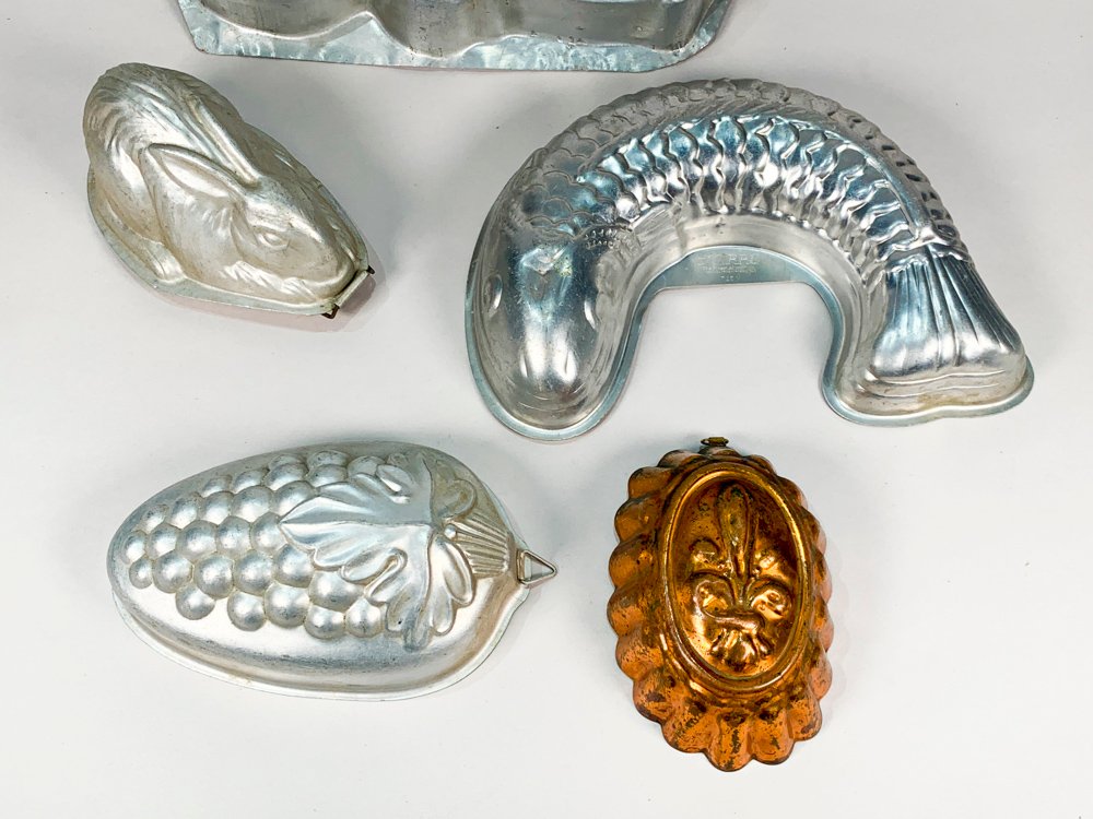 Colección de moldes de plata para tortas y huevos de Pascua - imagen 2