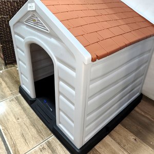 Casa para Mascotas Rimax Grande, Plástico Resistente, Techo Marrón - imagen 5