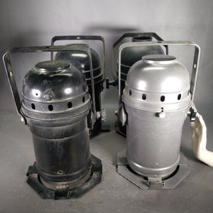 Lote de 4 Reflectores Par 64 Sin Lámparas - imagen 4