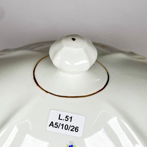 Sopera de porcelana checa con tapa, decoración floral - imagen 3