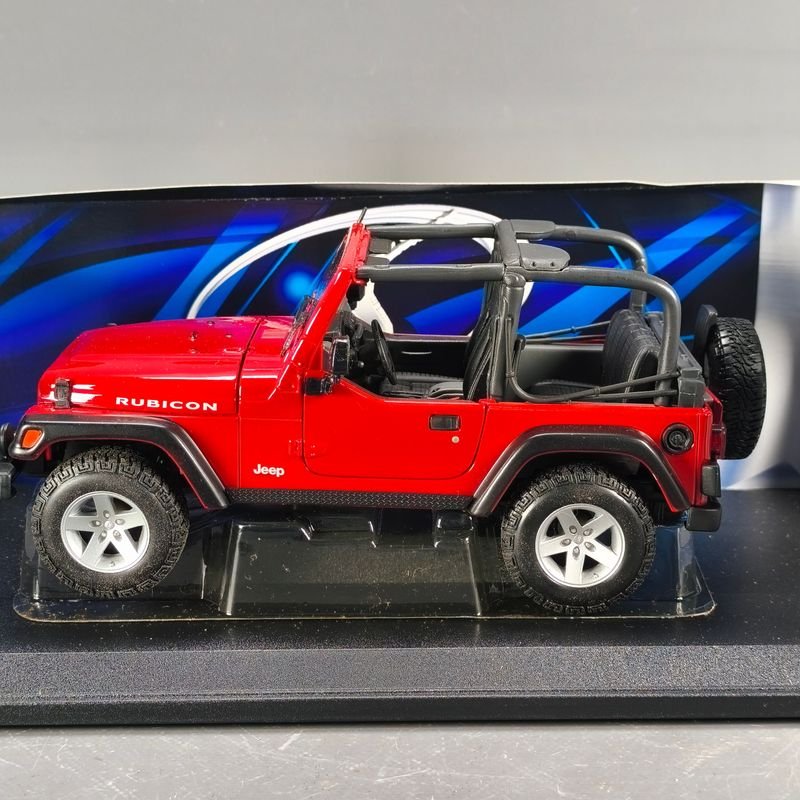 Maisto Jeep Wrangler Rubicon 1/18 Escala Colección - imagen 2