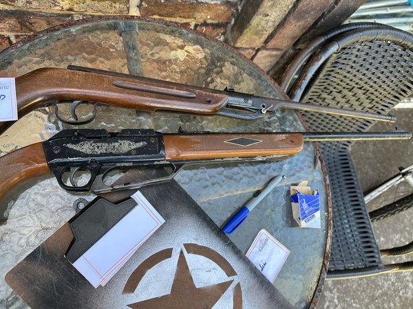 Armas de Fuego: 2 Chumberas con Accesorios - imagen 2