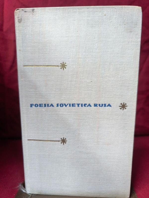 Poesía Soviética Rusa Bilingüe - Nicanor Parra - Editorial Progreso Moscú - imagen 1
