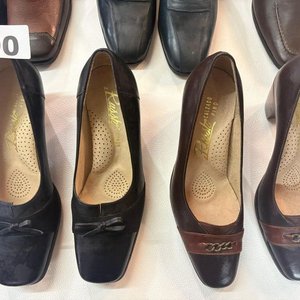 Lote de 5 Pares de Zapatos de Cuero para Dama - Talle 36 - imagen 2