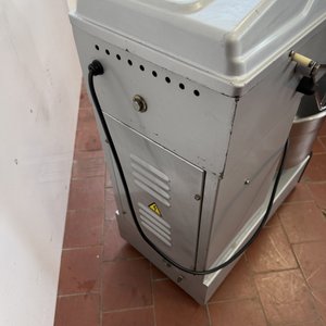 Amasadora Profesional Lundar 20 Lts - Poco Uso - imagen 5