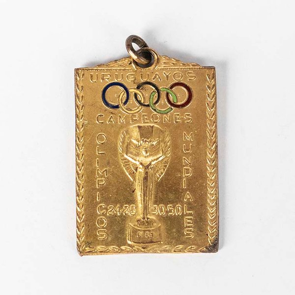 Lote anterior: Medalla de bronce y esmalte de la República Oriental del Uruguay