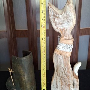 Figura Gato Rústico, Bota Antigua y Bufanda Oficial Real Madrid - imagen 5