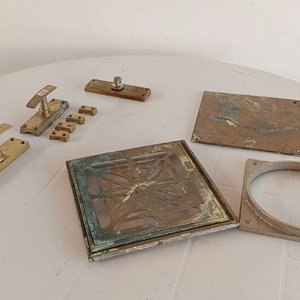 Lote de Herrajes y Placas de Bronce - imagen 3