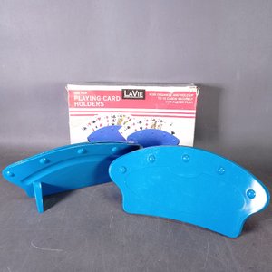 Barajador Automático de Naipes y Dos Soportes Plásticos para Cartas - imagen 3