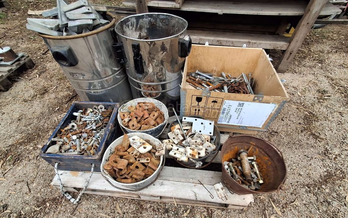 Lote de Materiales y Herramientas Varias