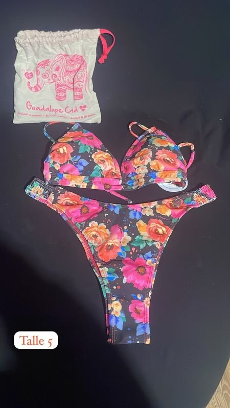 Traje de Baño Guadalupe Cid Original Talle 5 Estampado Floral