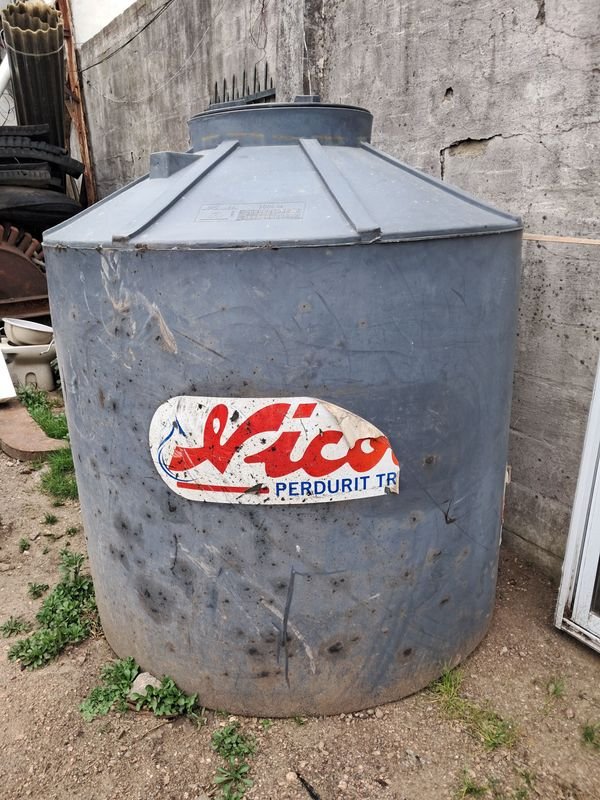 Tanque de Agua Nicoll Perdurit Tricapa 2000 L